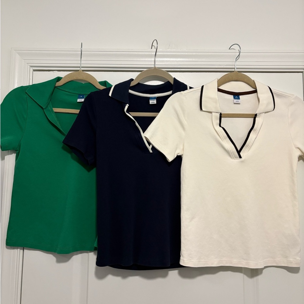 THREE old navy short- sleeve polos- like new